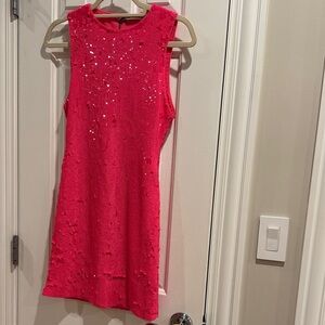 NWT Alice and Olivia Elegant Sleeveless Pink Sequin party Dress. Size 4.